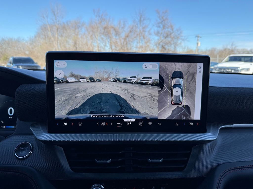 Used 2025 Ford Explorer ST-Line w/ ST-Line Street Pack image 36