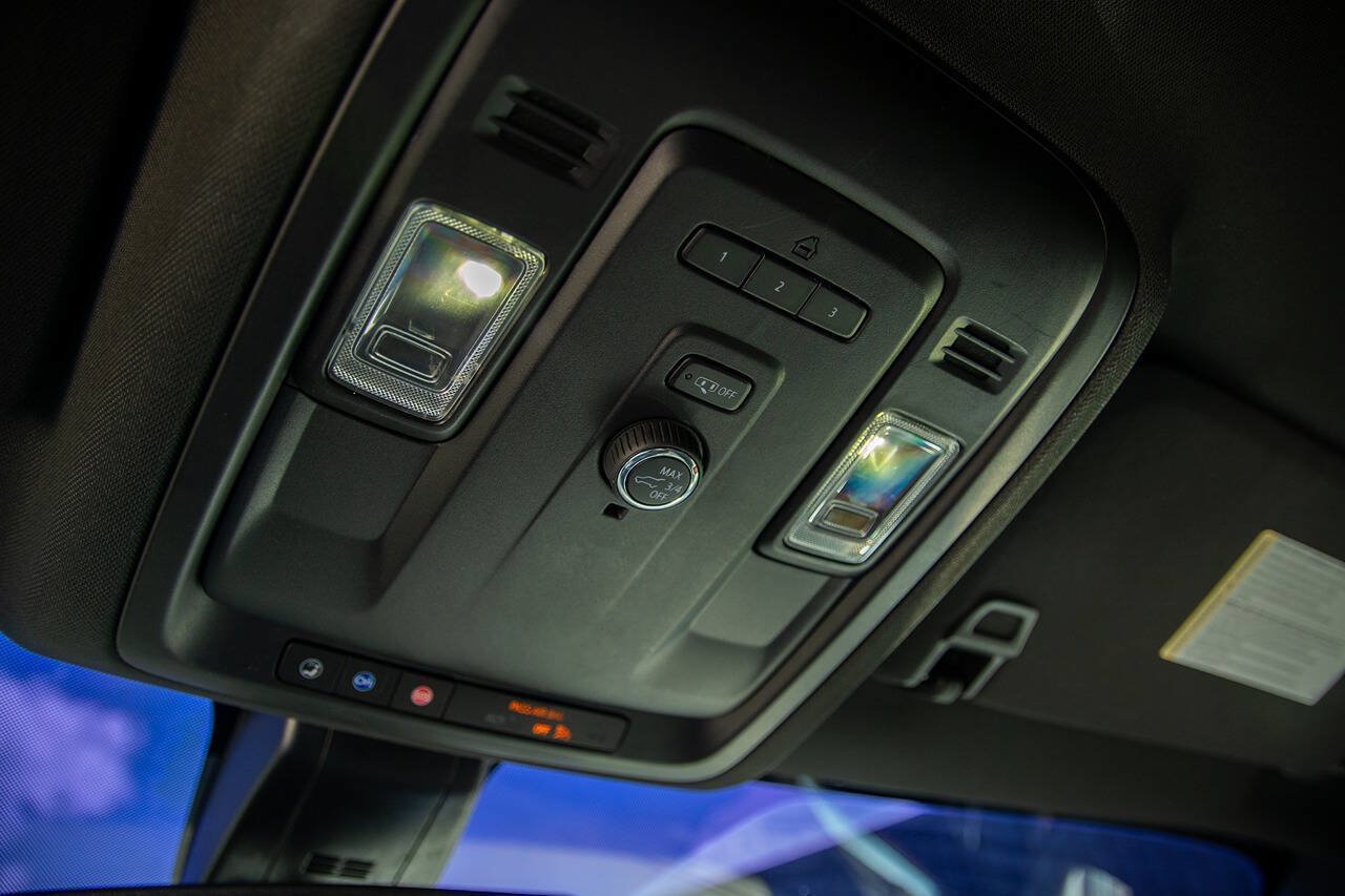 Used 2021 Chevrolet Tahoe RST RWD image 18