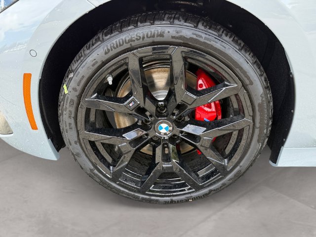 New 2026 BMW 330i xDrive Sedan w/ M Sport Package AWD/4WD image 14