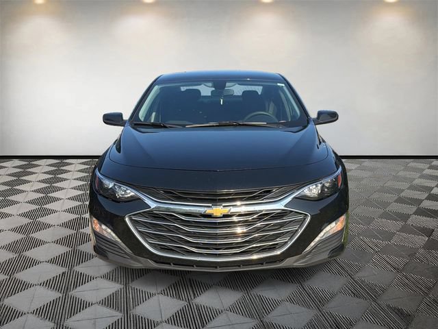 Used 2022 Chevrolet Malibu LT FWD image 2
