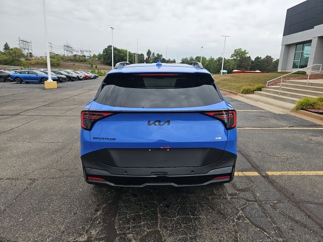 New 2026 Kia Sportage X-Line image 3