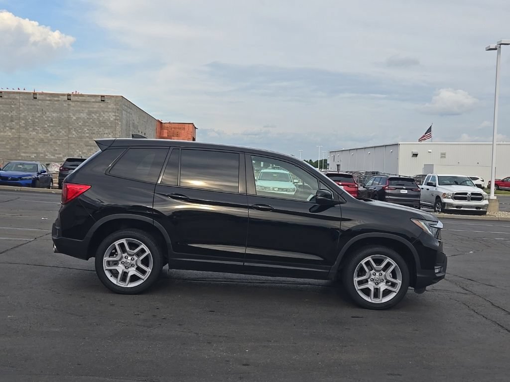 Certified 2024 Honda Passport EX-L image 8