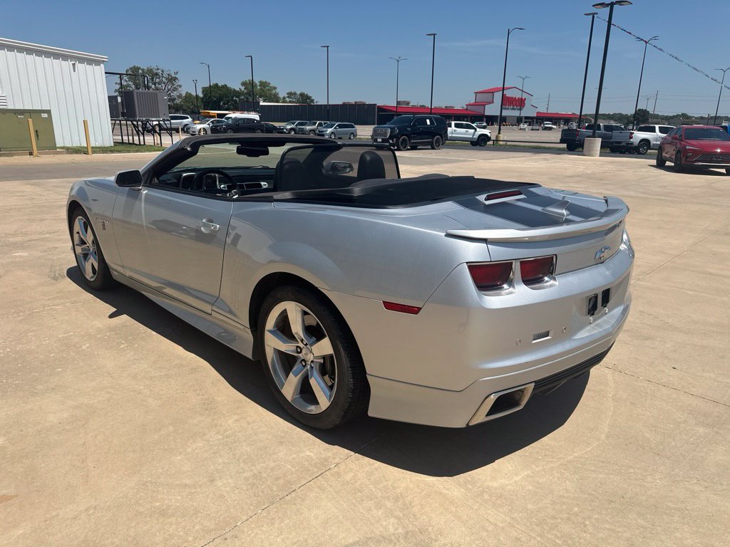 Used 2012 Chevrolet Camaro SS RWD image 28