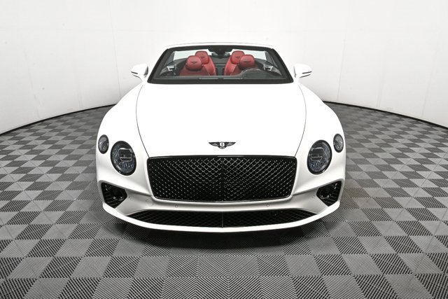Used 2021 Bentley Continental GT image 8
