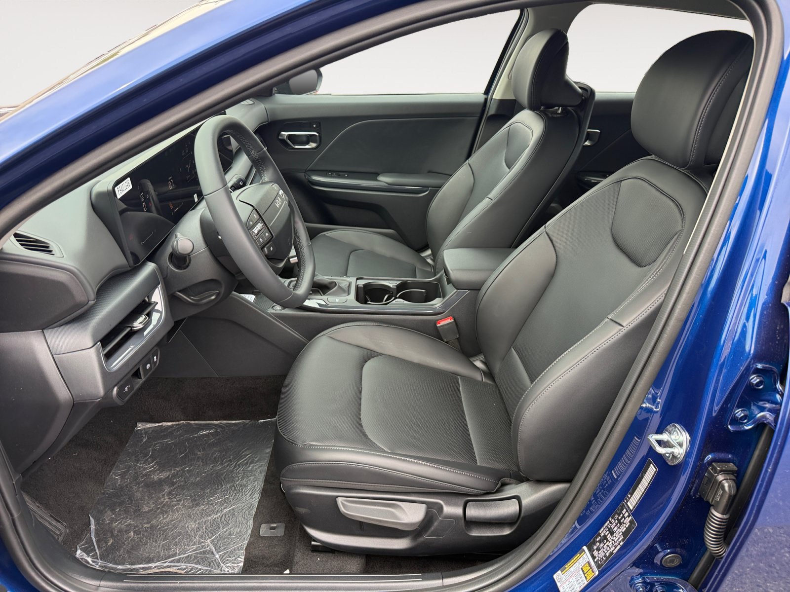 New 2026 Kia K4 EX FWD image 10