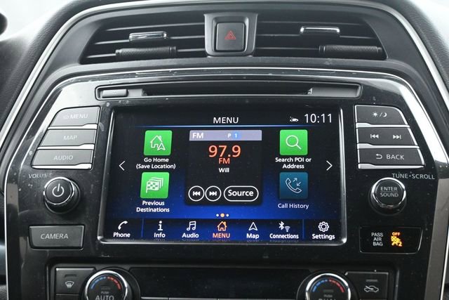 Used 2022 Nissan Maxima SR w/ Sport Mat Group FWD image 12