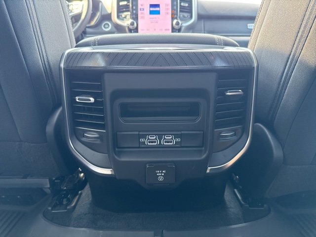 New 2026 RAM 1500 4x4 Crew Cab image 27