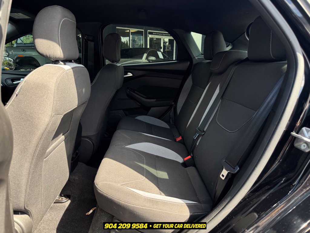 Used 2017 Ford Focus ST FWD image 21