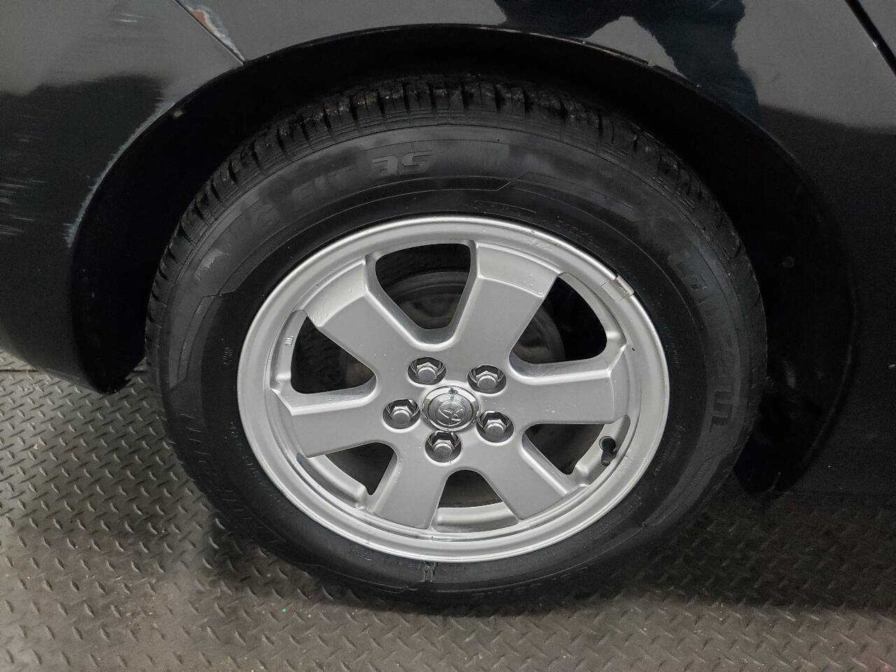 Used 2005 Toyota Prius FWD image 19