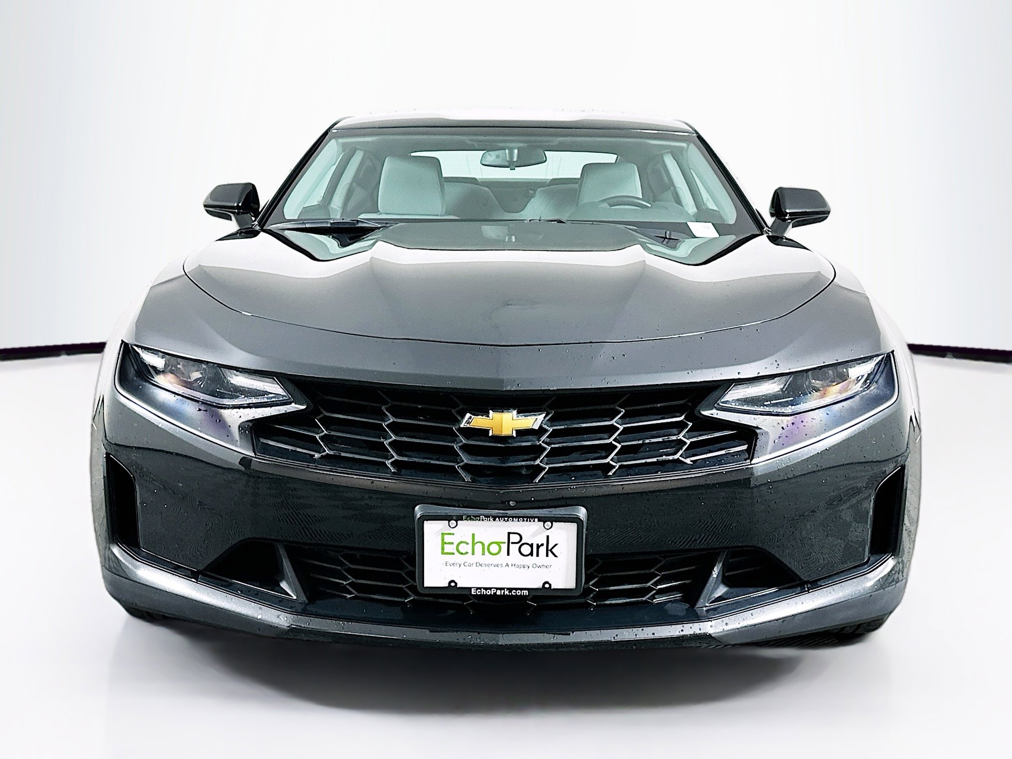 Used 2023 Chevrolet Camaro LT image 2