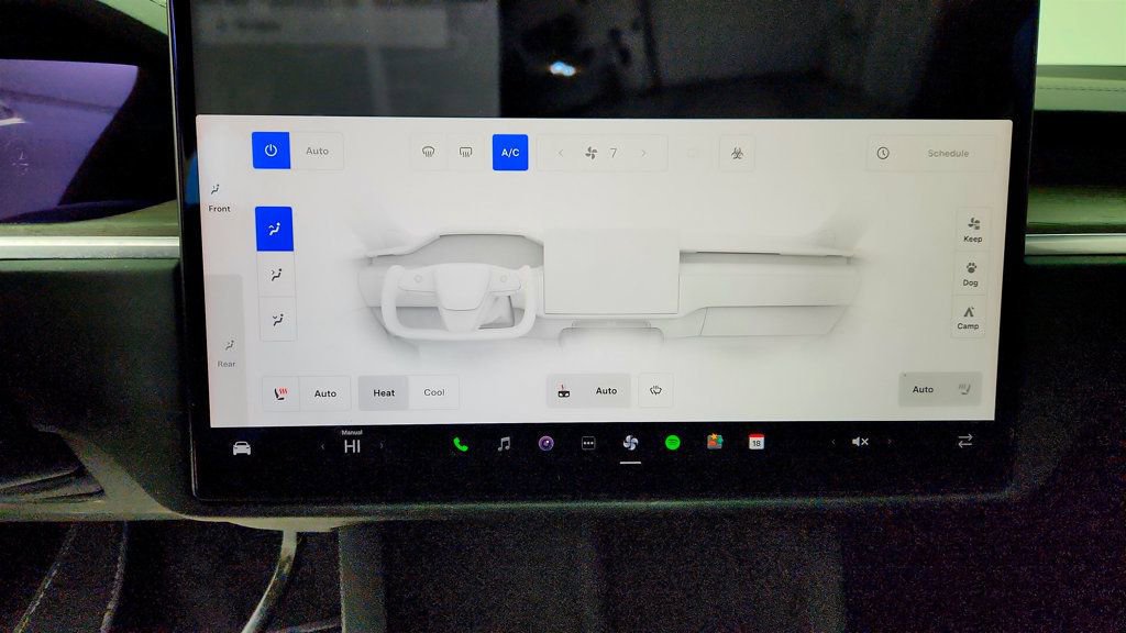 Used 2022 Tesla Model X image 23