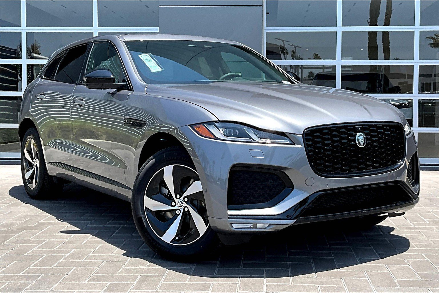 New 2026 Jaguar F-PACE R-Dynamic S AWD/4WD image 2