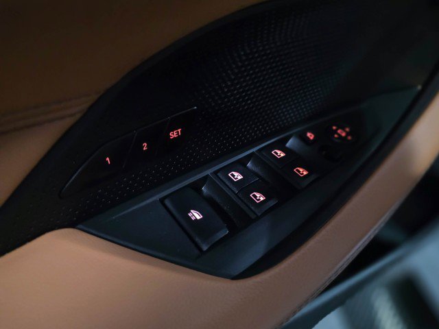 Used 2024 BMW 430i xDrive Convertible w/ Convenience Package image 28