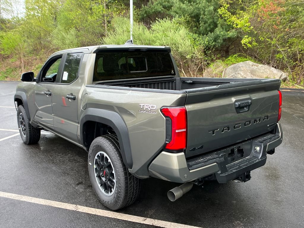 New 2026 Toyota Tacoma TRD Off-Road w/ TRD Off Road Upgrade Package AWD/4WD image 3