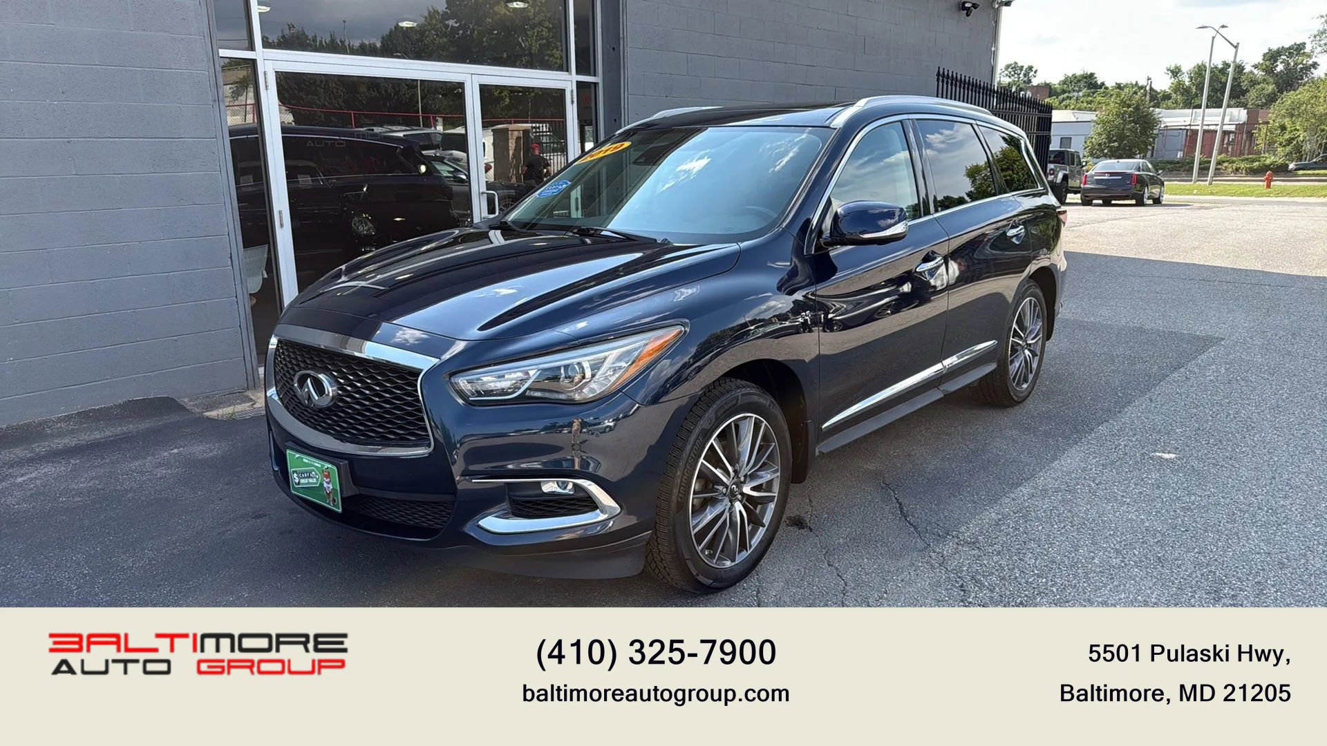 Used 2019 INFINITI QX60 Luxe w/ Essential Package image 1