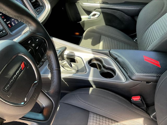 Used 2023 Dodge Challenger SXT RWD image 11