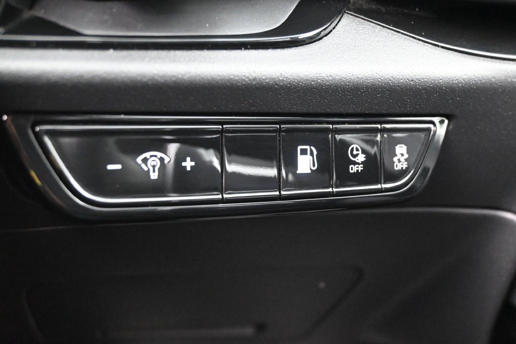 Used 2023 Kia Niro EX FWD image 22
