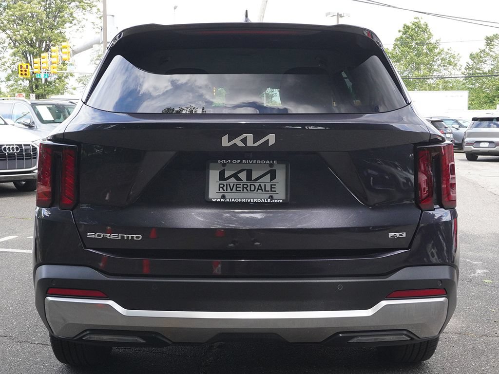 Used 2026 Kia Sorento S AWD/4WD image 11