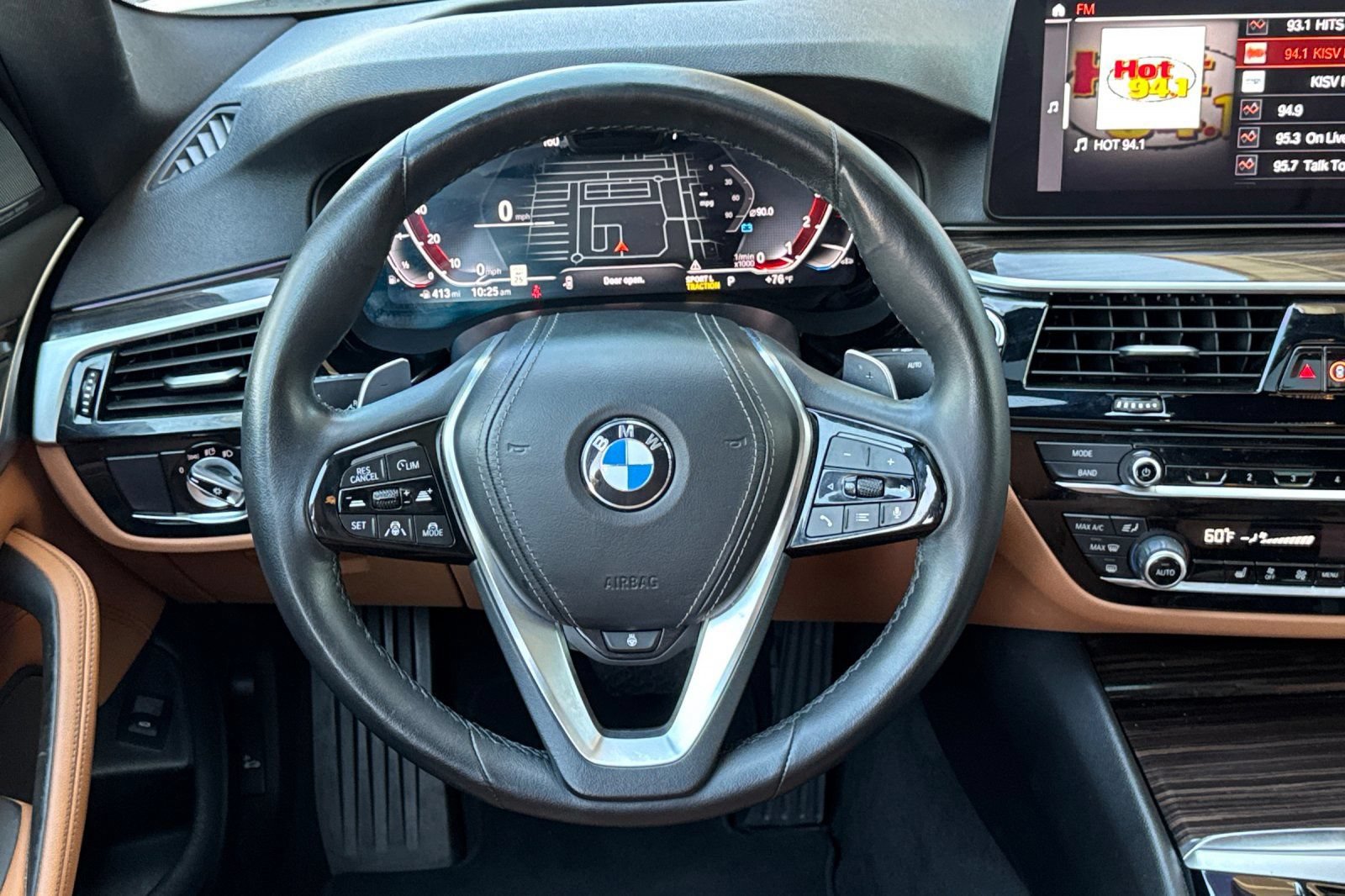 Used 2023 BMW 530i w/ Premium Package RWD image 15