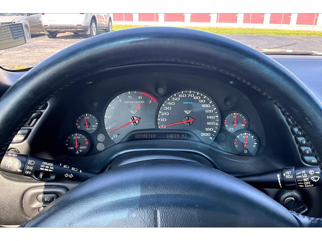 Used 2002 Chevrolet Corvette Coupe w/ Preferred Equipment Group2 RWD image 18