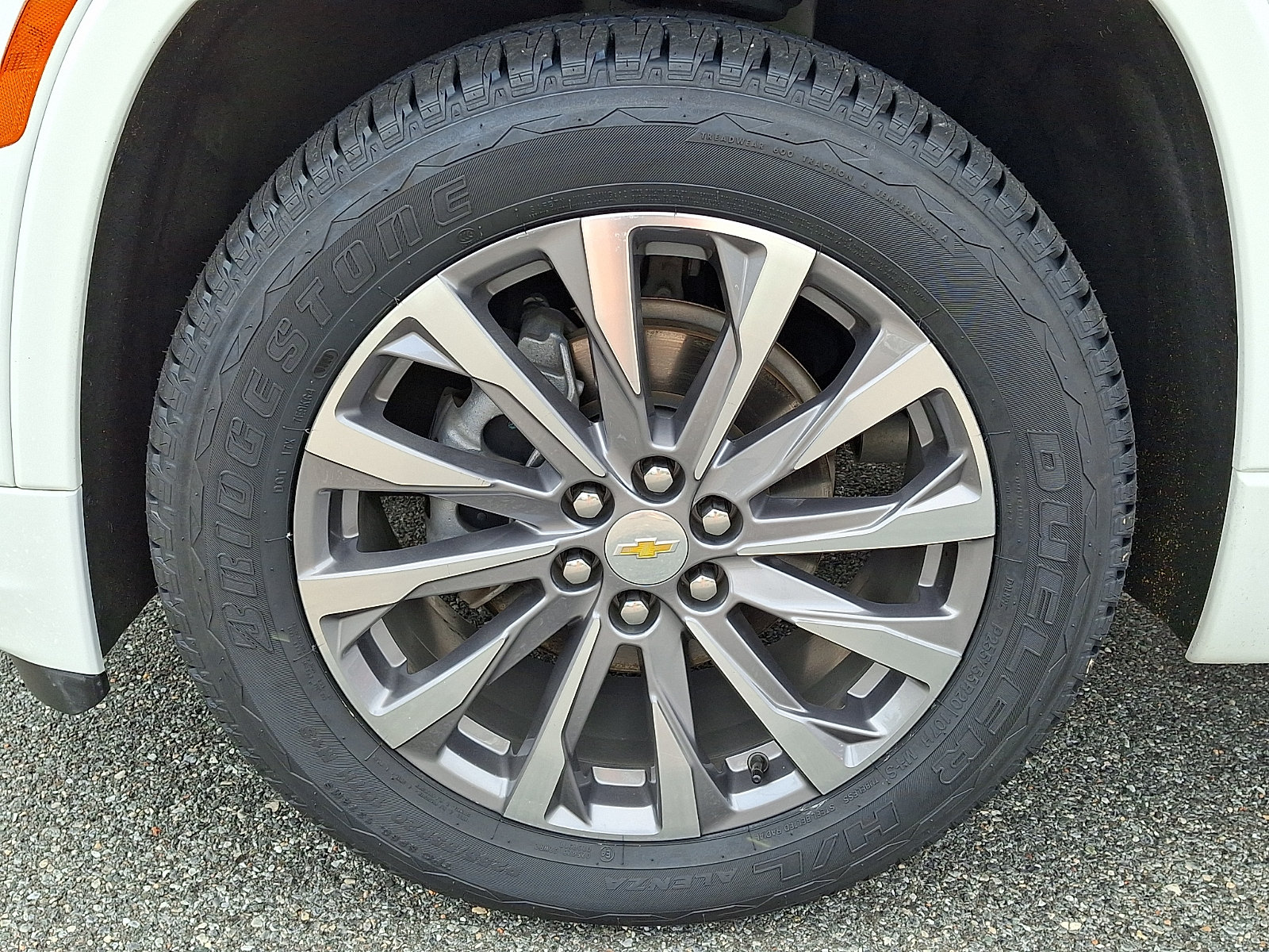Certified 2023 Chevrolet Traverse Premier FWD image 8