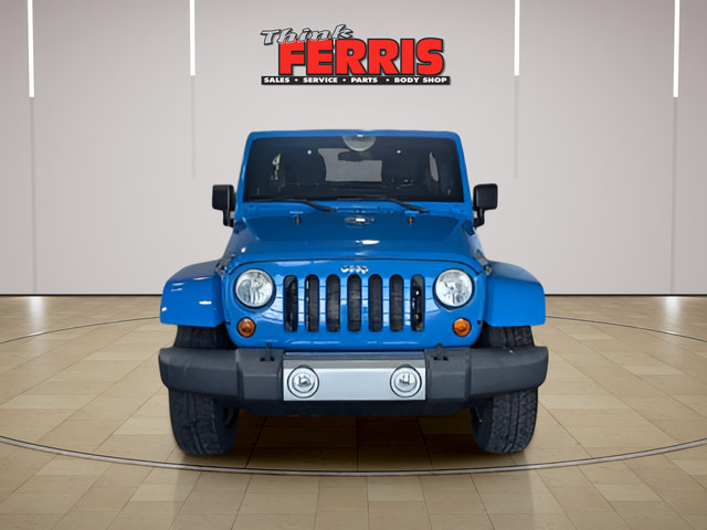 Used 2012 Jeep Wrangler Unlimited Sahara w/ Connectivity Group AWD/4WD image 10