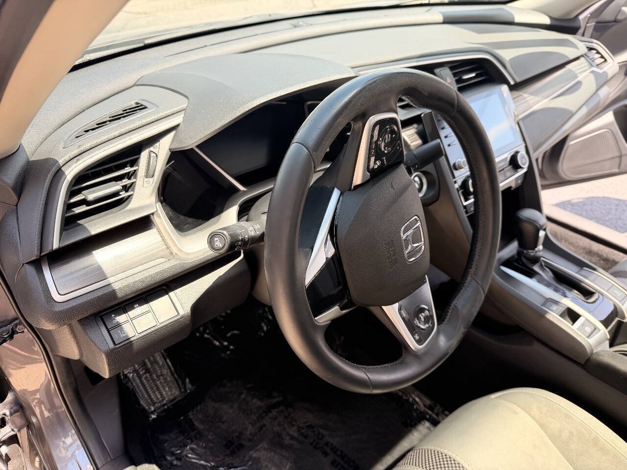Used 2020 Honda Civic EX image 10