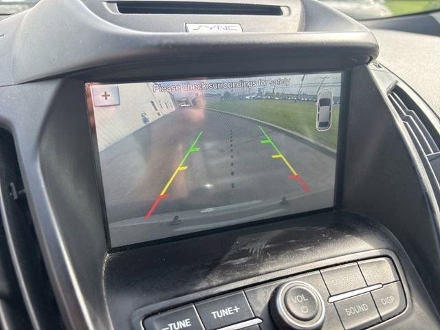 Used 2017 Ford Escape SE w/ Equipment Group 201A AWD/4WD image 24