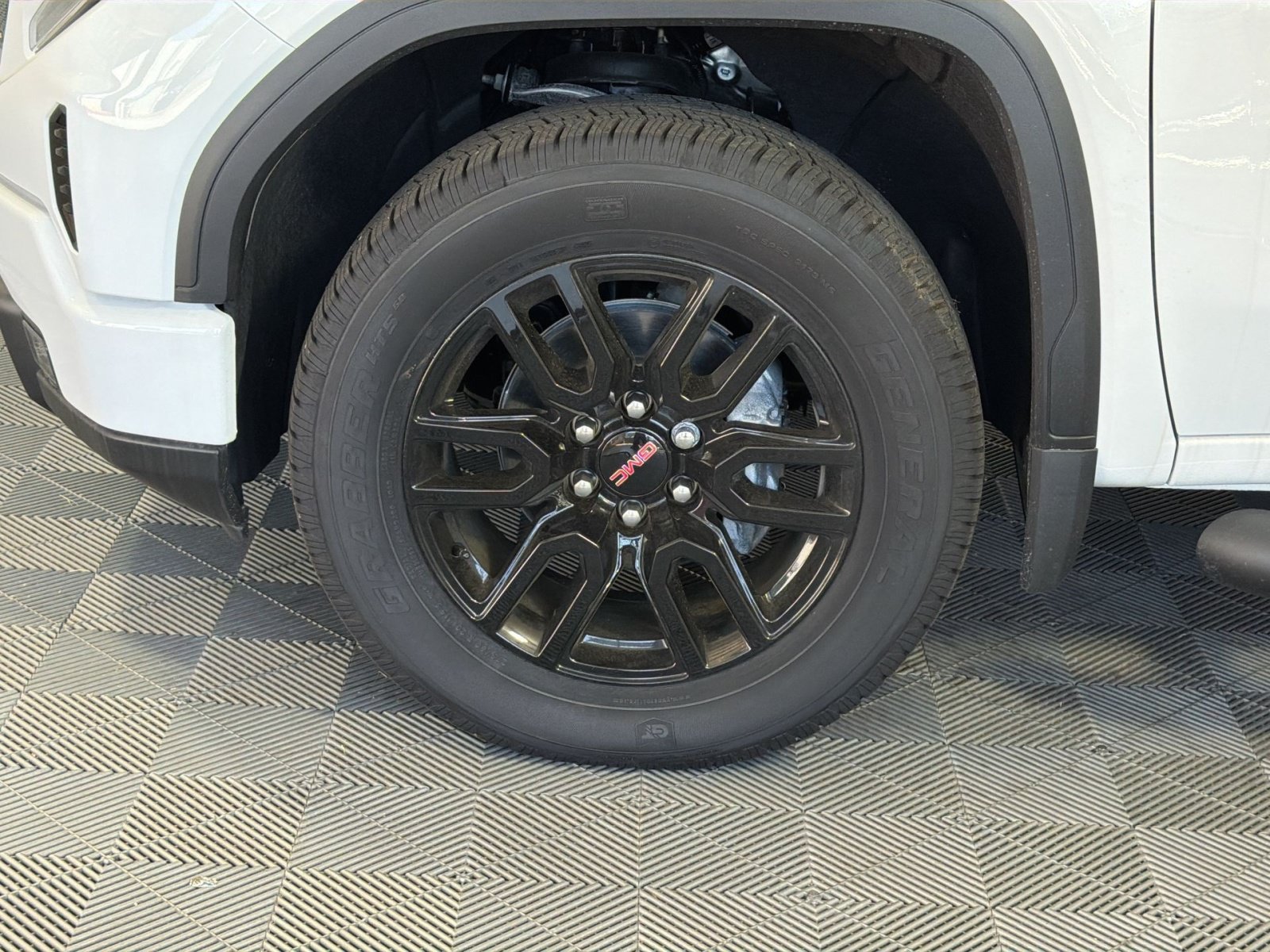 New 2026 GMC Sierra 1500 Elevation w/ Preferred Package AWD/4WD image 12