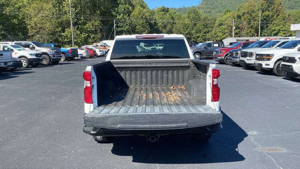 Used 2021 Chevrolet Silverado 1500 W/T w/ WT Value Package AWD/4WD image 19