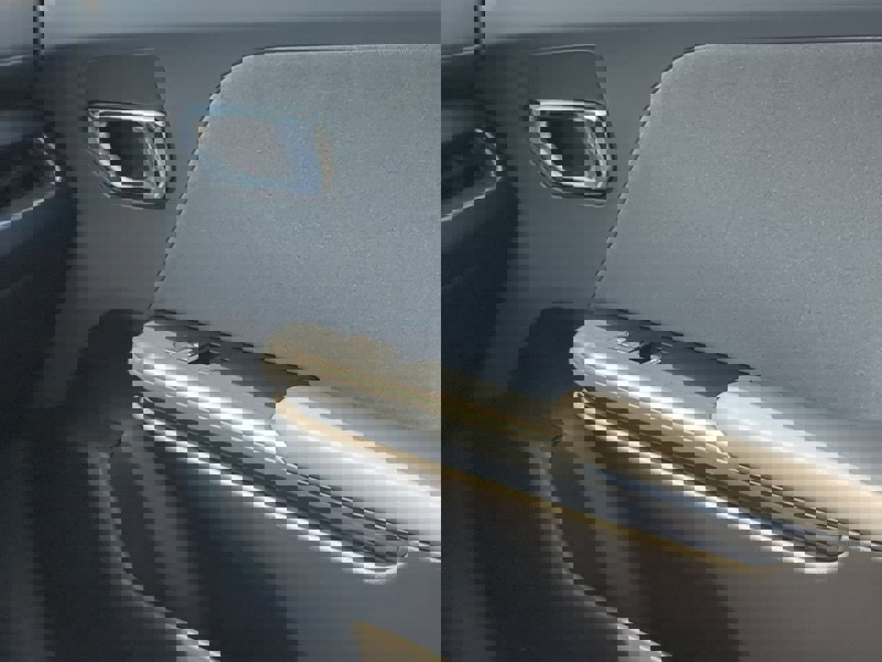 New 2025 Kia K4 EX image 14