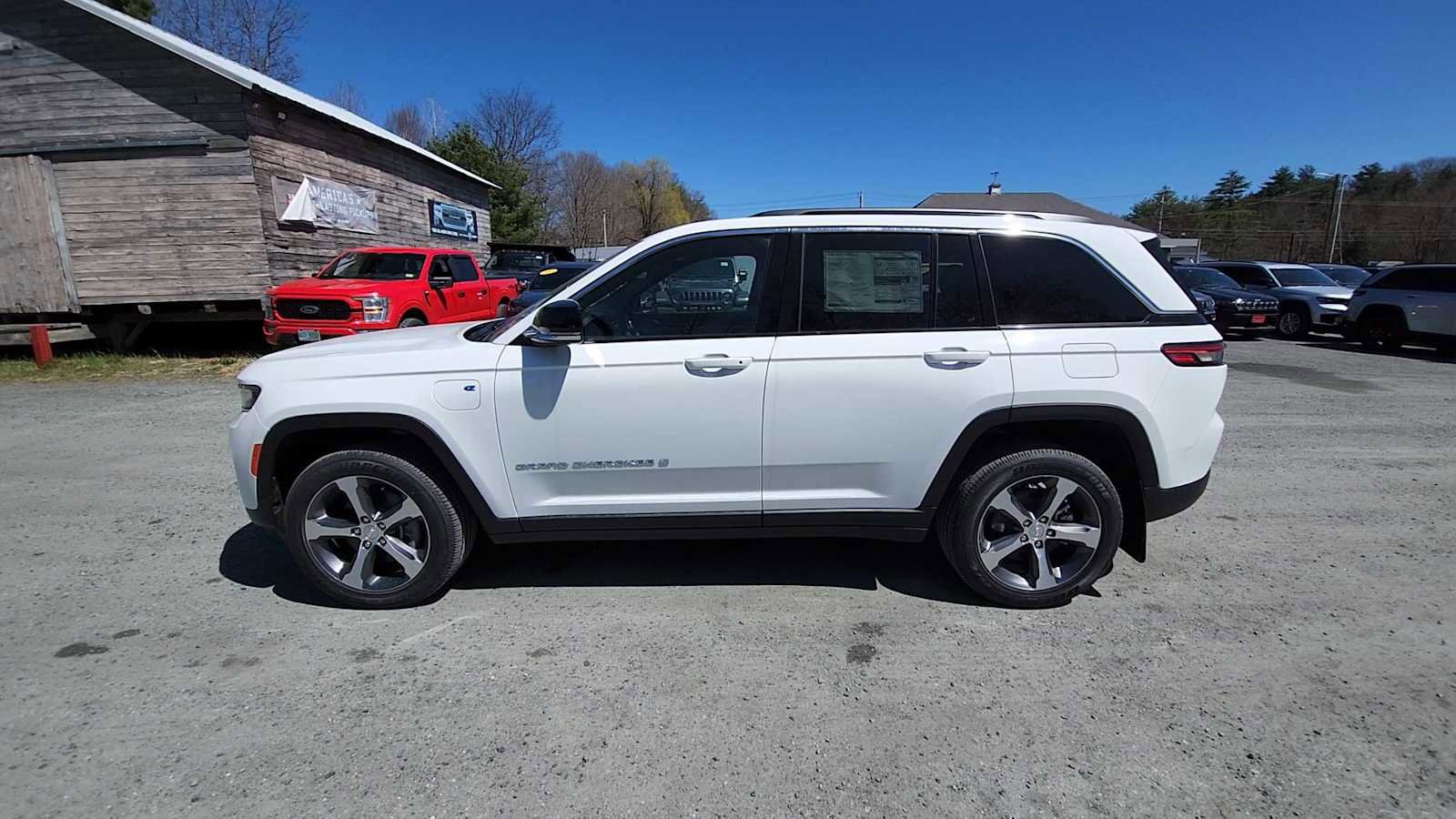 New 2024 Jeep Grand Cherokee Limited 4xe image 5