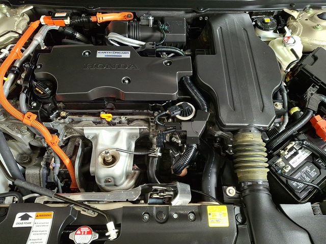 Used 2018 Honda Accord Touring image 30