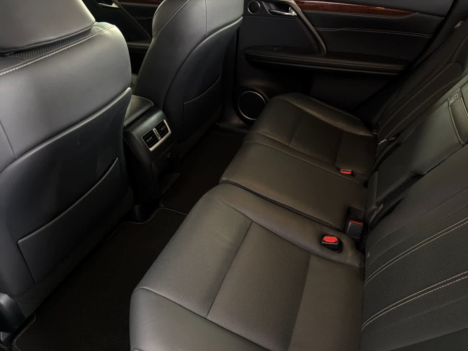 Used 2018 Lexus RX 350 AWD w/ Premium Package image 4