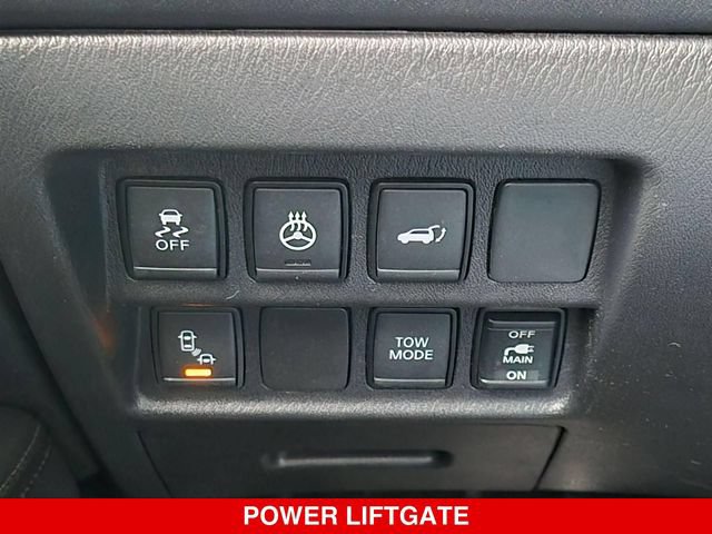 Used 2020 Nissan Pathfinder Platinum AWD/4WD image 18