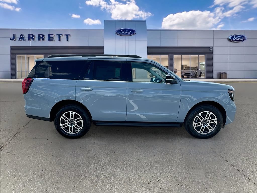 New 2026 Ford Expedition Active RWD image 9
