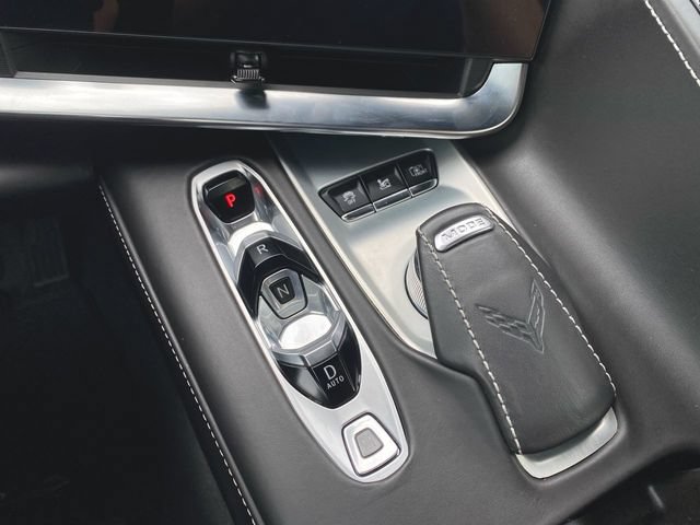 Used 2021 Chevrolet Corvette Stingray Premium Cpe w/ Z51 Performance Package RWD image 15