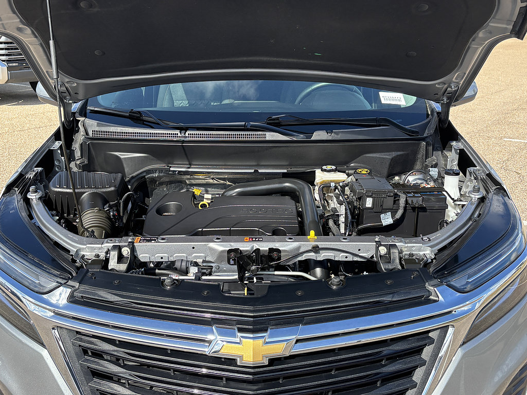 Used 2023 Chevrolet Equinox LT FWD image 4