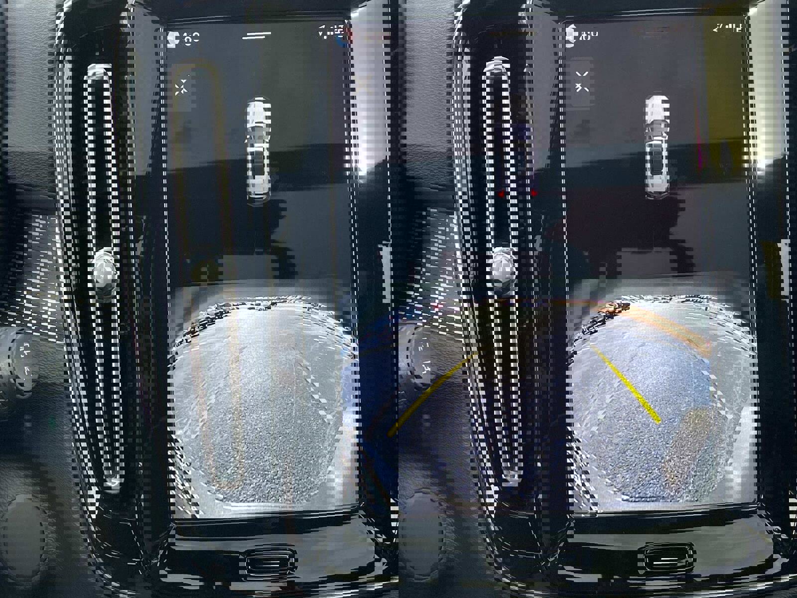 Certified 2022 Volvo XC40 P8 Recharge Plus image 26