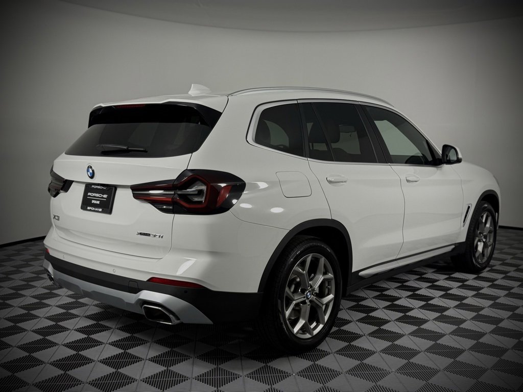 Used 2024 BMW X3 xDrive30i image 9