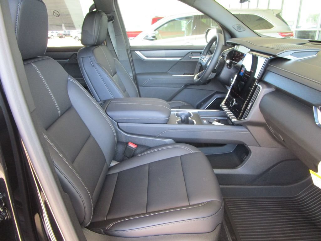 New 2027 GMC Acadia Elevation w/ Black Edition FWD image 26