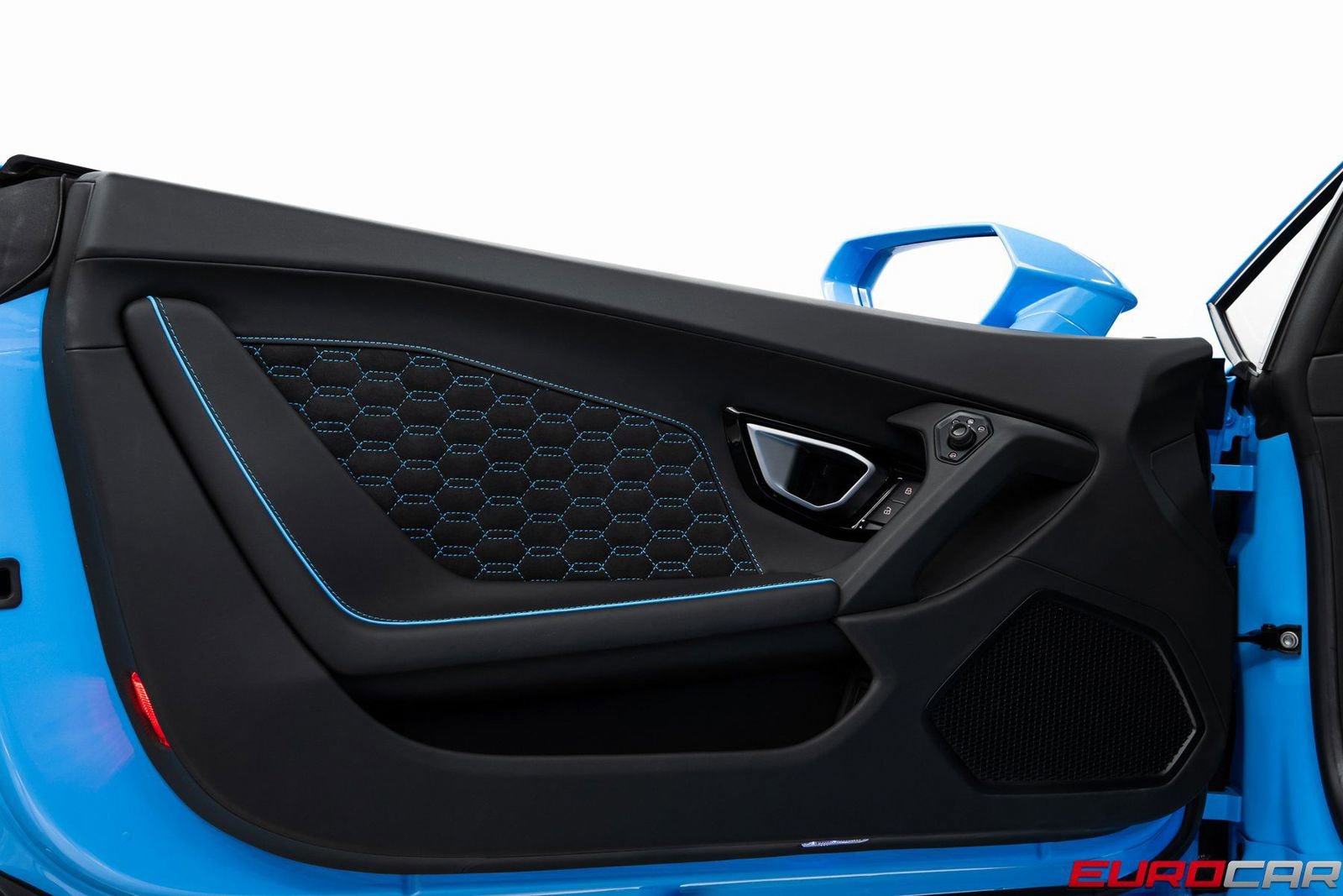 Used 2023 Lamborghini Huracan EVO image 22