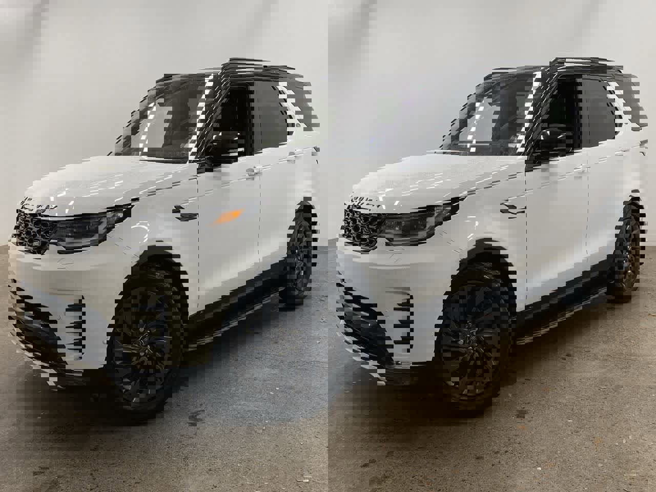 Used 2022 Land Rover Discovery S R-Dynamic