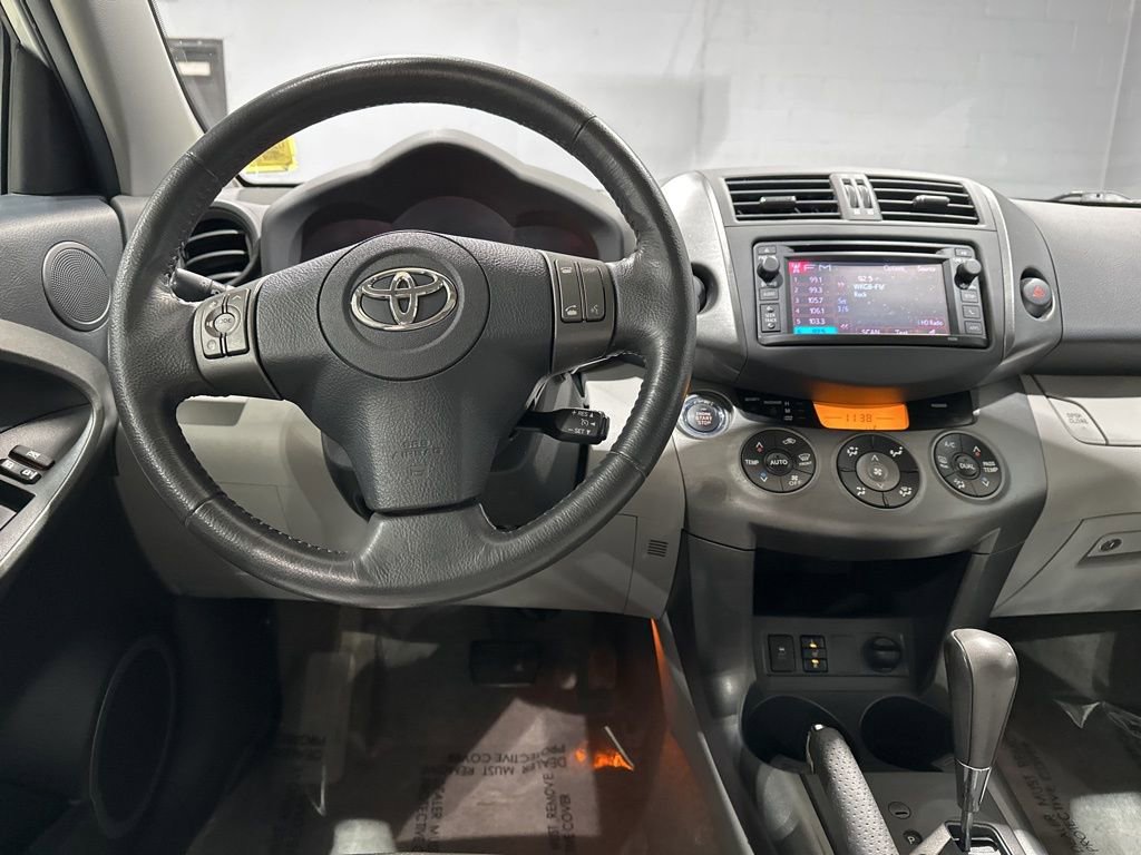 Used 2012 Toyota RAV4 Limited image 9