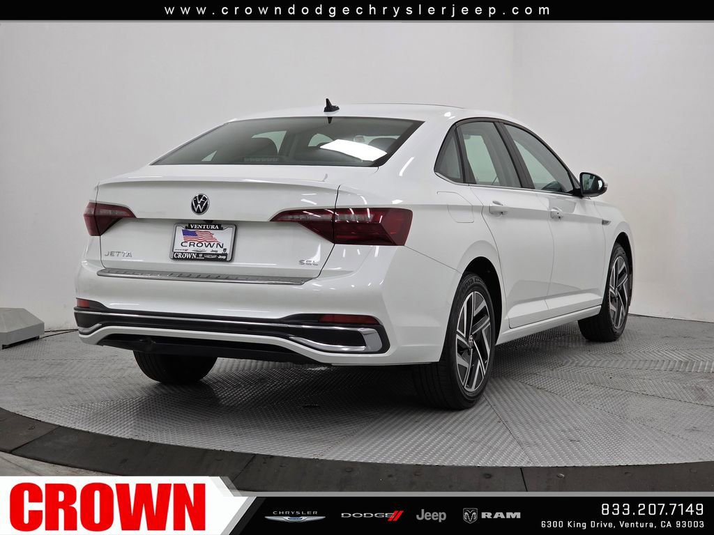 Used 2023 Volkswagen Jetta SEL FWD image 7