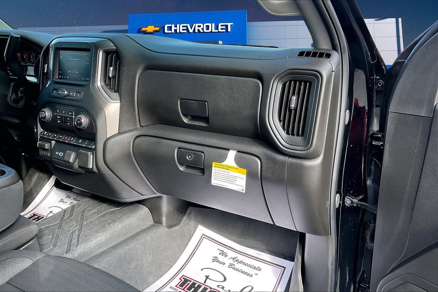 Used 2026 Chevrolet Silverado 2500 Custom w/ Custom Value Package image 27