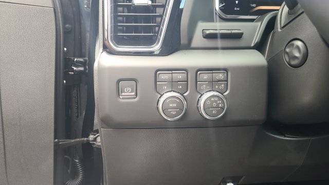 New 2026 GMC Sierra 1500 Denali w/ Denali Reserve Package AWD/4WD image 12