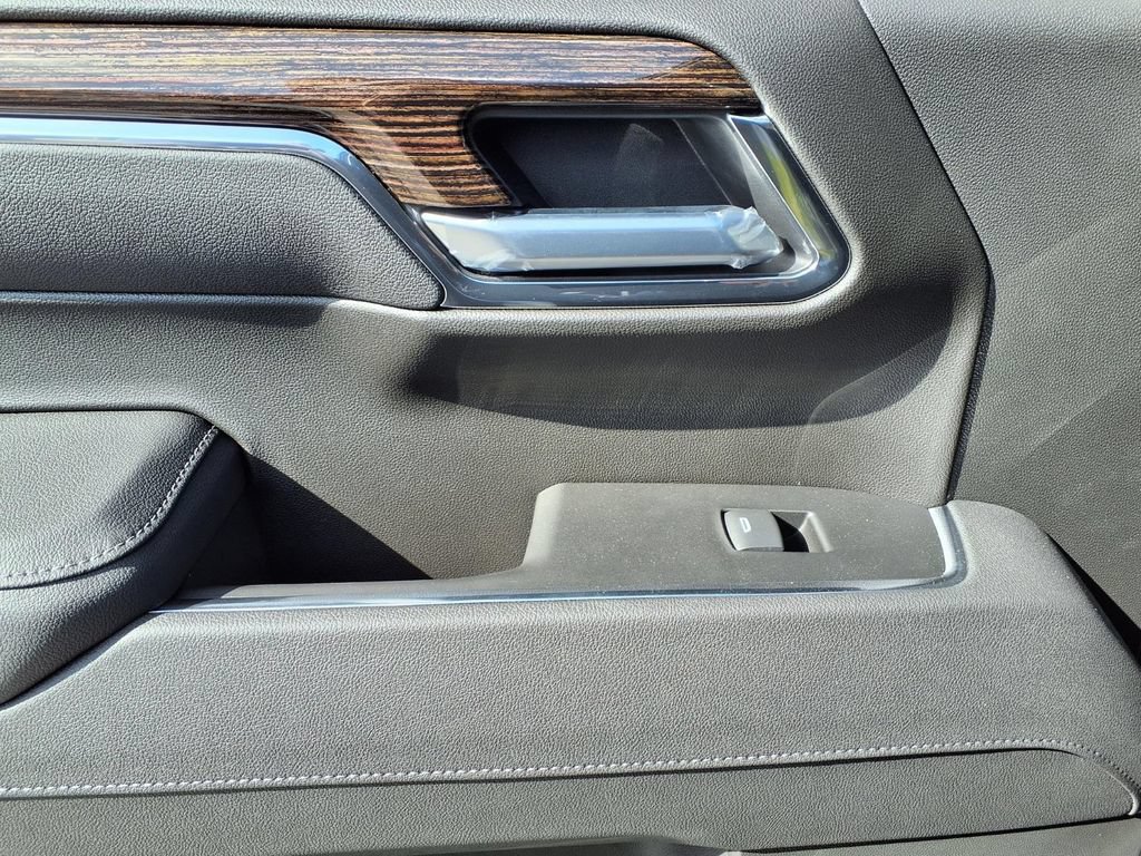 New 2025 GMC Sierra 1500 SLE AWD/4WD image 10