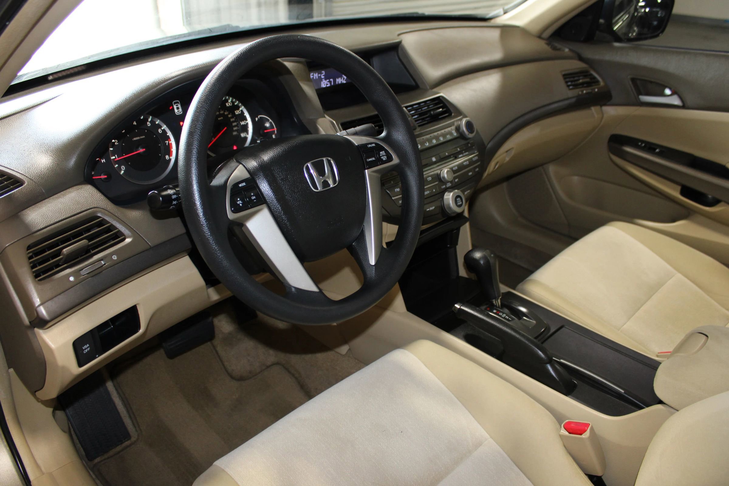Used 2009 Honda Accord LX-P image 16