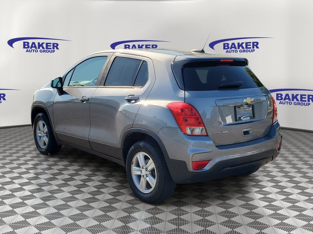 Used 2020 Chevrolet Trax LS w/ Tint and Cruise Package AWD/4WD image 3